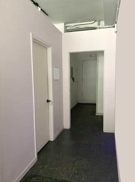 More Photos Of 3208 W Sunset Blvd, Los Angeles Apartments For Lease