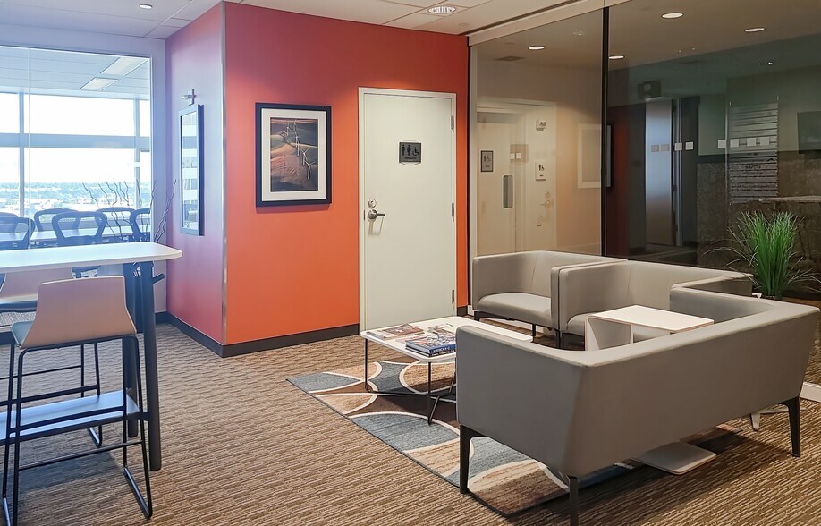 More Photos Of 601 W 1st Ave, Spokane Coworking Space