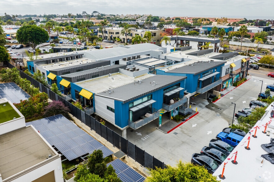 More Photos Of 330 S Cedros Ave, Solana Beach Apartments For Lease