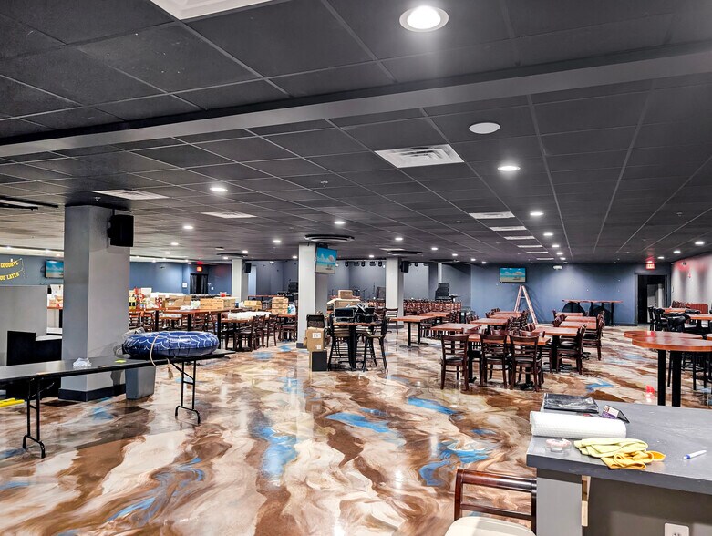 More Photos Of 10426 Main St, Fairfax Freestanding For Sale