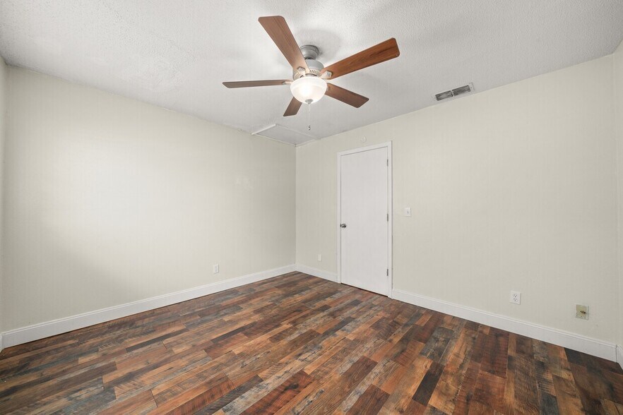 More Photos Of , Avon Park Multifamily For Sale