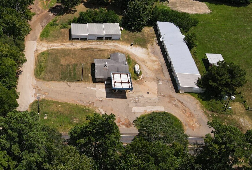 More Photos Of 13852 FM 747 S, Jacksonville Convenience Store For Sale