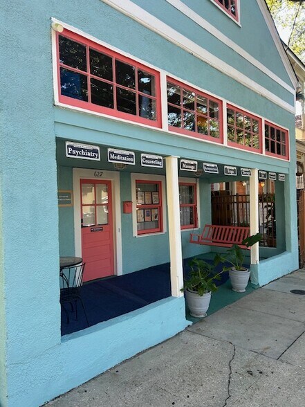 More Photos Of 627 Opelousas Ave, New Orleans Coworking Space