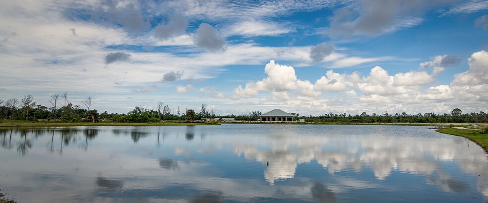 More Photos Of 286 Indies Dr E, Naples Multifamily For Sale