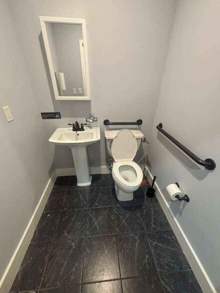 More Photos Of 71-06 Fresh Pond Rd, Ridgewood Apartments For Lease