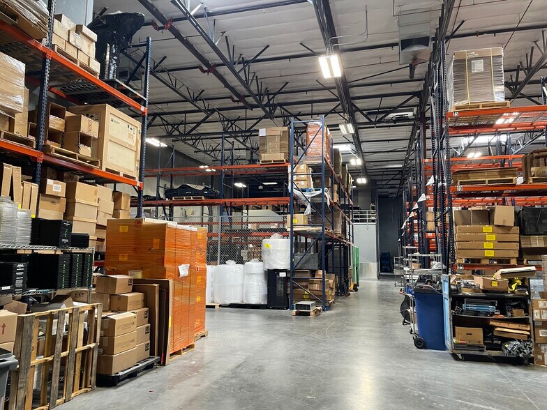 More Photos Of 7465 W Badura Ave, Las Vegas Warehouse For Sale