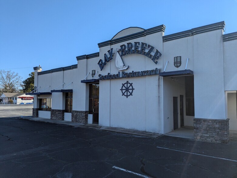 More Photos Of 2418 Canton Rd, Marietta Restaurant For Sale