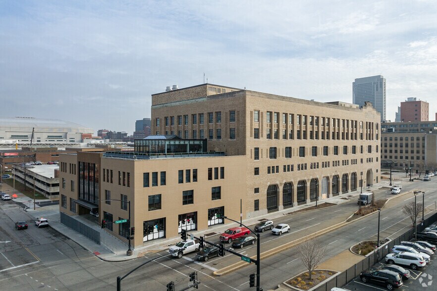 More Photos Of 900 N Tucker Blvd, Saint Louis Office For Lease