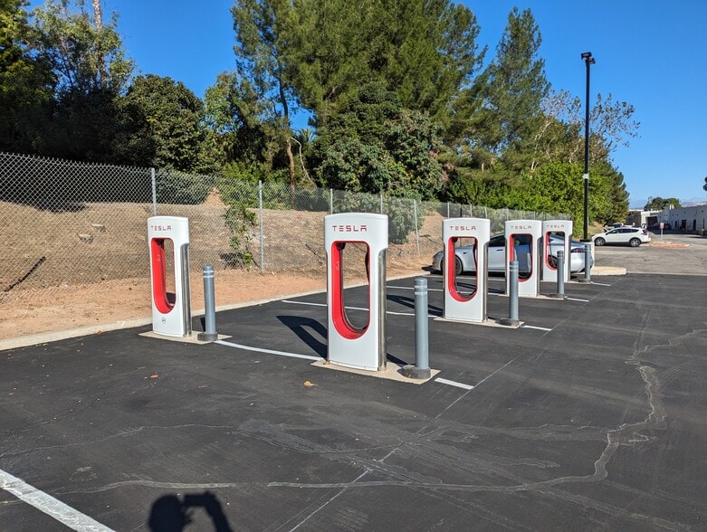 More Photos Of 23547-23641 Moulton Pky, Laguna Hills Unknown For Lease