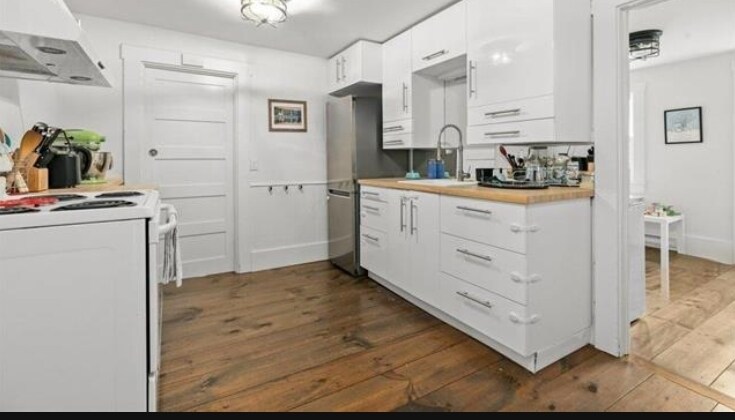 More Photos Of 43 Queen St, Chester Lodge Meeting Hall For Sale