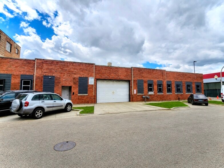 Primary Photo Of 4519-4529 W Haddon Ave, Chicago Warehouse For Lease