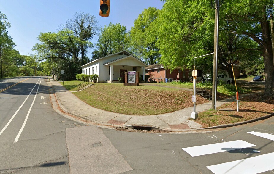 Primary Photo Of 601 W Markham Ave, Durham Specialty For Sale