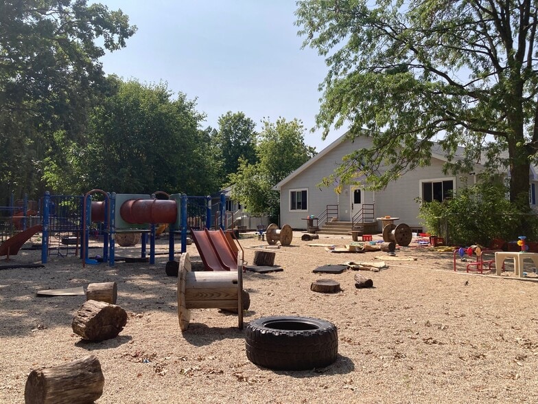 More Photos Of 312 W Cottage Grove Rd, Cottage Grove Daycare Center For Sale