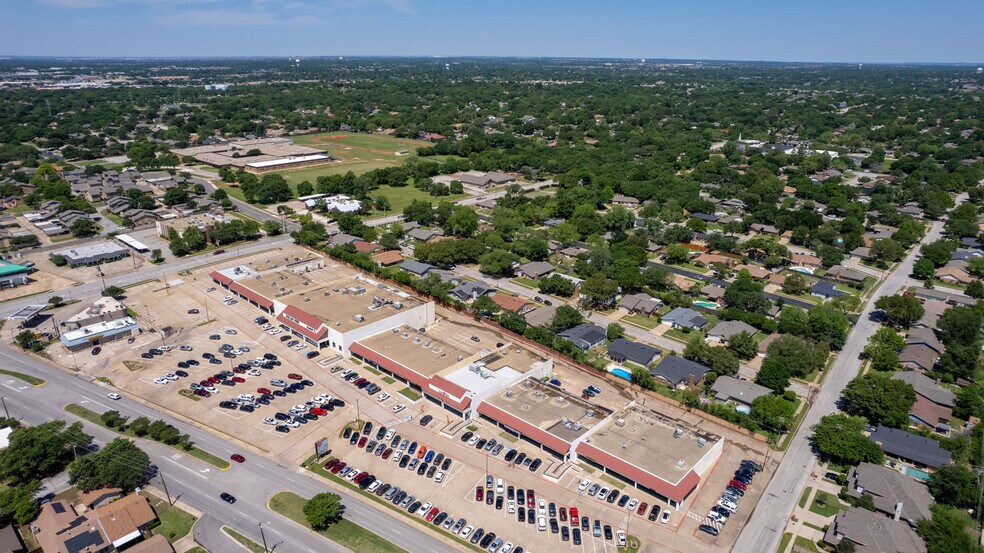 More Photos Of 601-735 Harwood Rd, Bedford Unknown For Lease