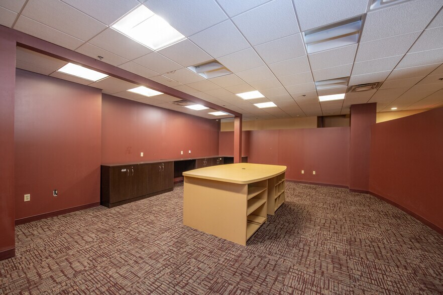More Photos Of 36 Exchange Ter, Providence Office For Sale