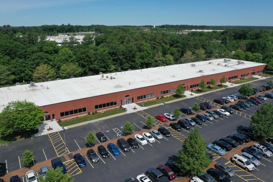 More Photos Of 375 Paramount Dr, Raynham Light Manufacturing For Lease