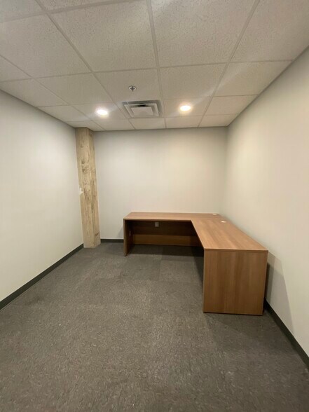 More Photos Of 800 New Holland Ave, Lancaster Coworking Space