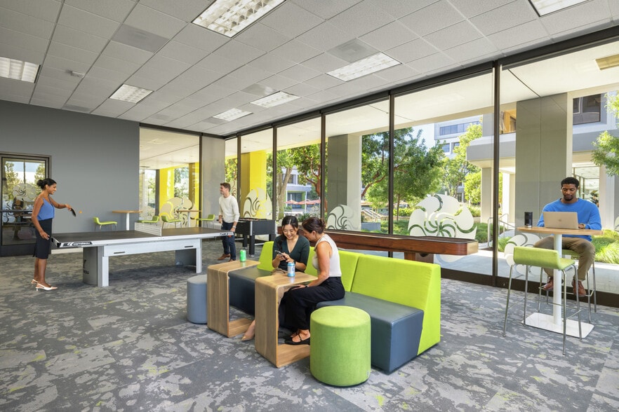 More Photos Of 2570 N 1st St, San Jose Office For Lease