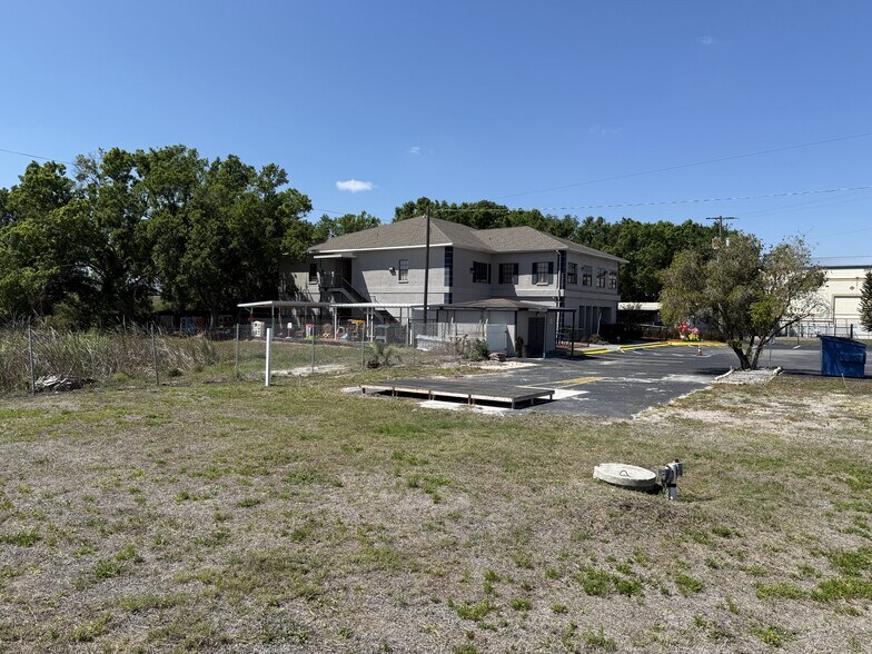 More Photos Of 1511 S US Highway 301, Tampa Office For Sale