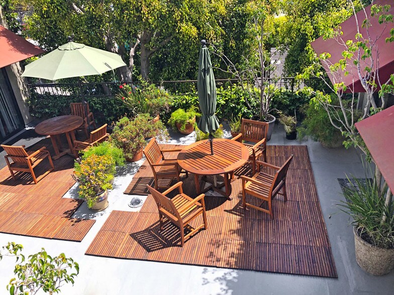More Photos Of 1321 7th St, Santa Monica Office For Sale