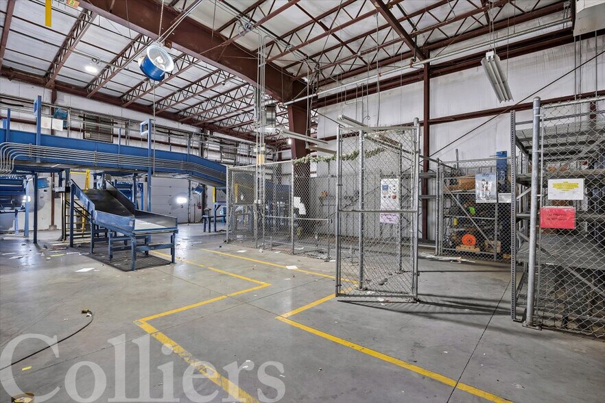 More Photos Of 382 American Ave, Jerome Warehouse For Lease