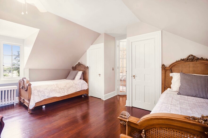 More Photos Of 1902 Jefferson Pike, Knoxville Lodge Meeting Hall For Sale