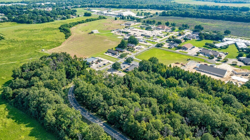 More Photos Of 161 Christian Dr, Rayville Medical For Sale