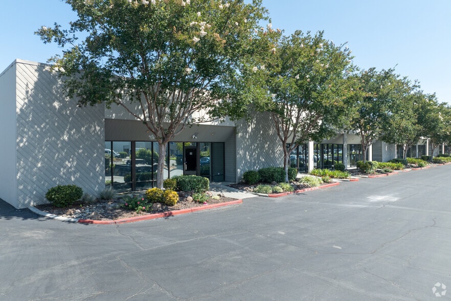 Primary Photo Of 473 Sapena Ct, Santa Clara Light Manufacturing For Lease
