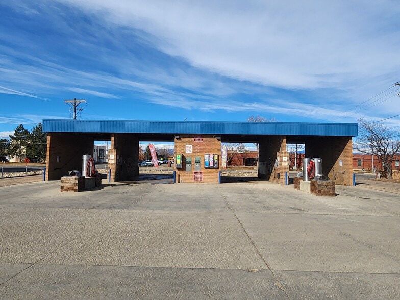 More Photos Of 390 Pratt St, Longmont Carwash For Sale