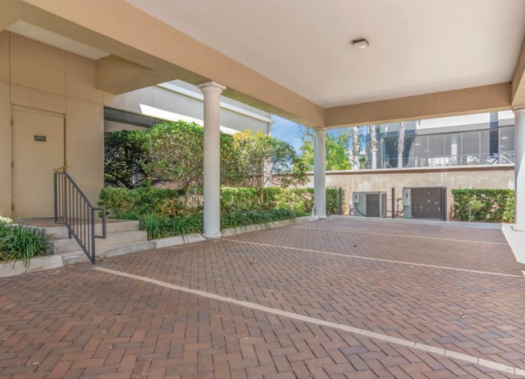 More Photos Of 5350 W Kennedy Blvd, Tampa Office For Lease