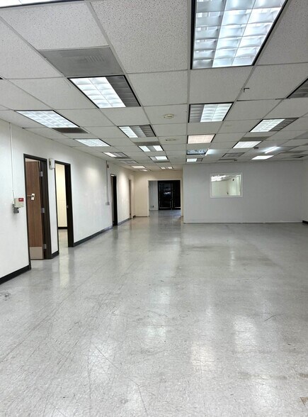 More Photos Of 700 S Palm Ave, Alhambra Light Manufacturing For Lease