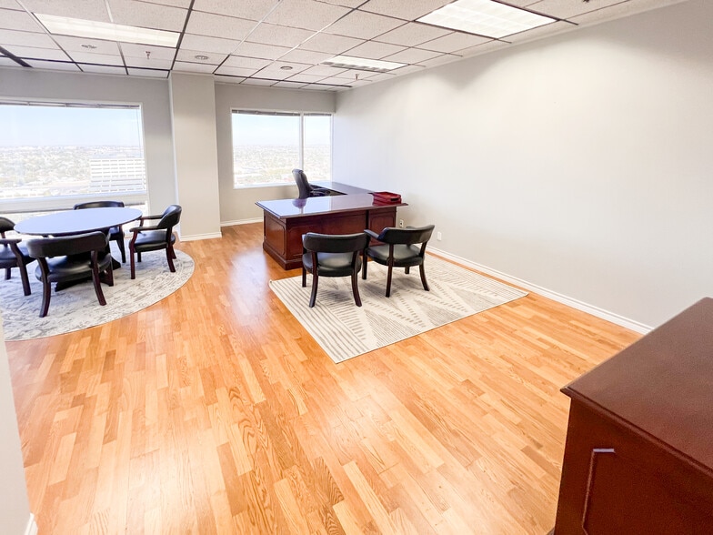 More Photos Of 400 W Illinois Ave, Midland Office For Lease