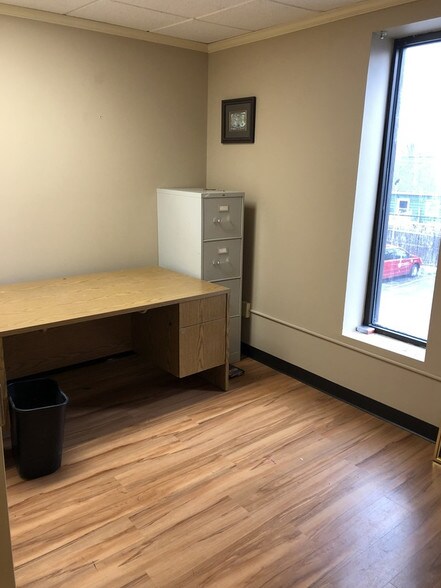 More Photos Of 1330 Niagara Falls Blvd, Tonawanda Storefront Retail Office For Lease