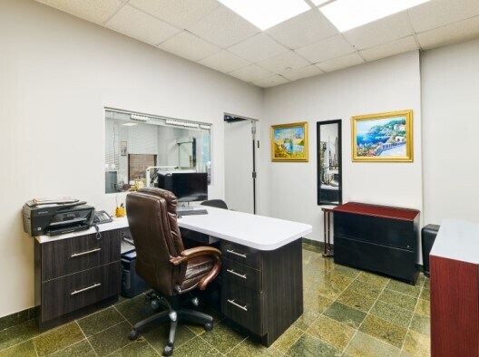 More Photos Of 62-72 W 47th St, New York Office Residential For Sale