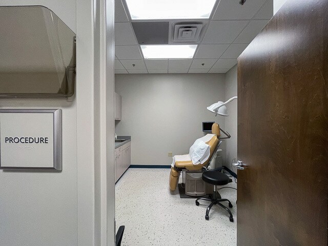 More Photos Of 160 MacGregor Pines Dr, Cary Medical For Sale