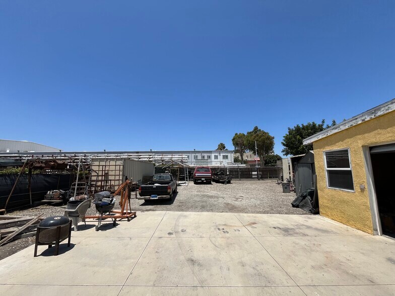 More Photos Of 3015 E South St, Long Beach Industrial For Sale