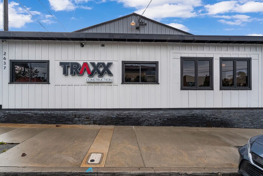 More Photos Of 2637 Saint Louis Ave, Signal Hill Warehouse For Sale