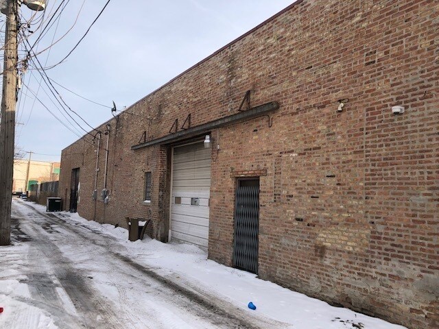 More Photos Of 4718-4722 W Harrison St, Chicago Warehouse For Sale