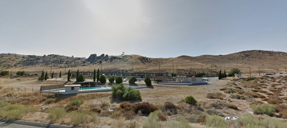 More Photos Of 400 155th Hwy, Lake Isabella Hotel For Sale