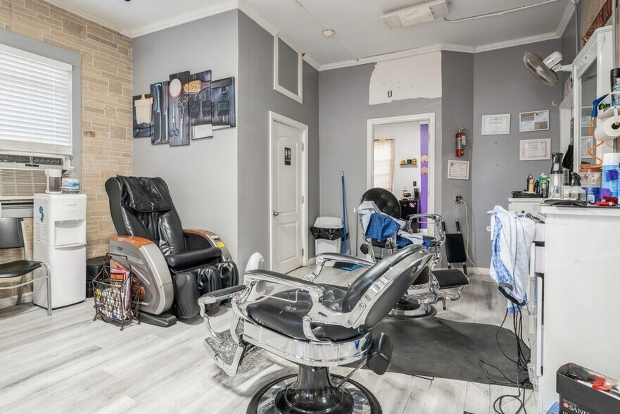 More Photos Of 274 Centre Ave, Secaucus Storefront Retail Residential For Sale