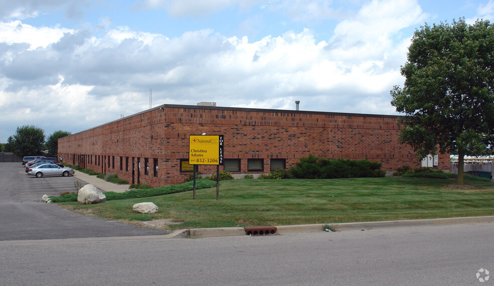 Primary Photo Of 28144 W Industrial Ave, Lake Barrington Flex For Lease