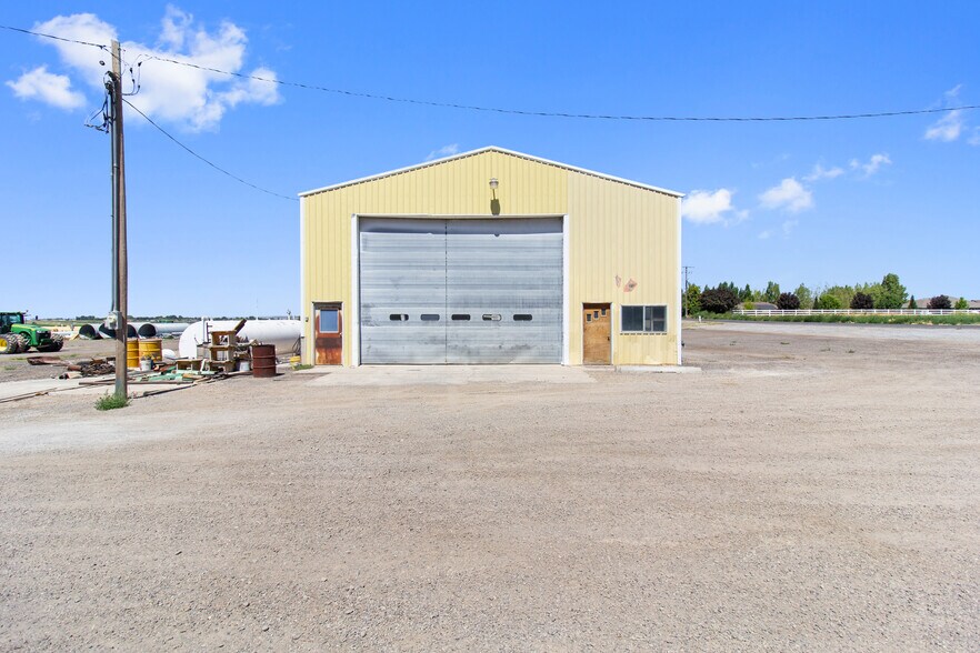 More Photos Of 3745 N 3700 E, Kimberly Industrial For Lease