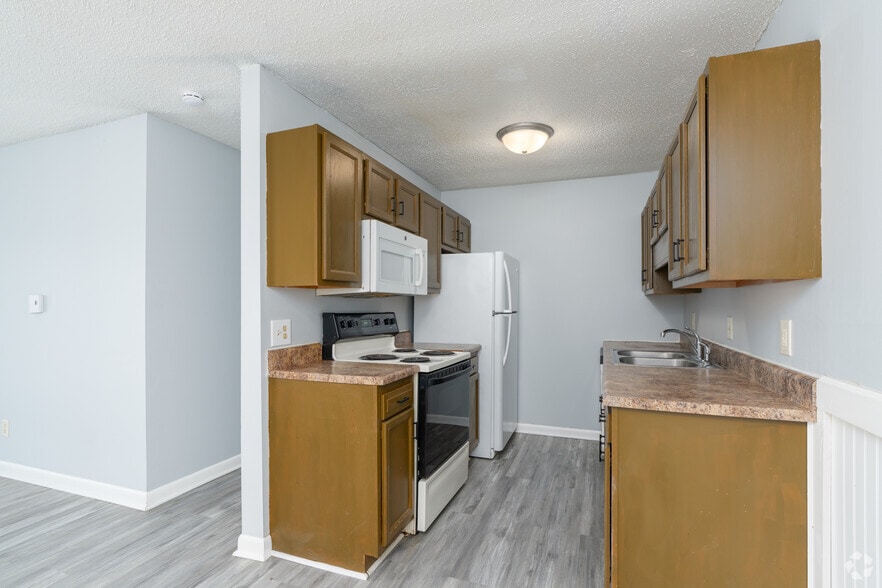 More Photos Of 1833 Seven Pines Rd, Springfield Apartments For Sale