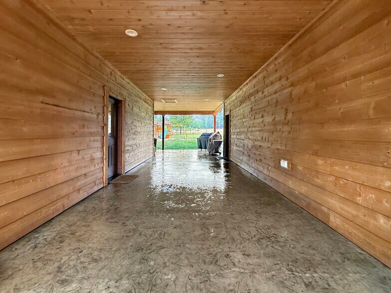 More Photos Of 37495 Boulder Flat Ln, Halfway Land For Sale