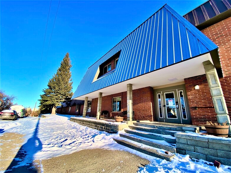 More Photos Of 229 2nd Ave SE, Cut Bank Apartments For Sale