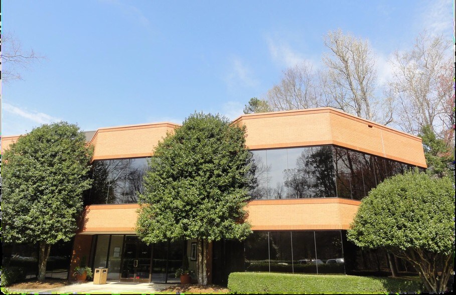 More Photos Of 113 Edinburgh Dr S, Cary Office For Lease