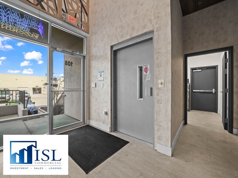 More Photos Of 1700 35th St, Orlando Warehouse For Lease