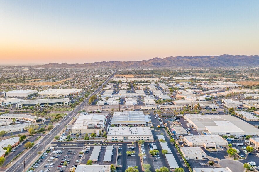 More Photos Of 3925 E Broadway Rd, Phoenix Office For Lease