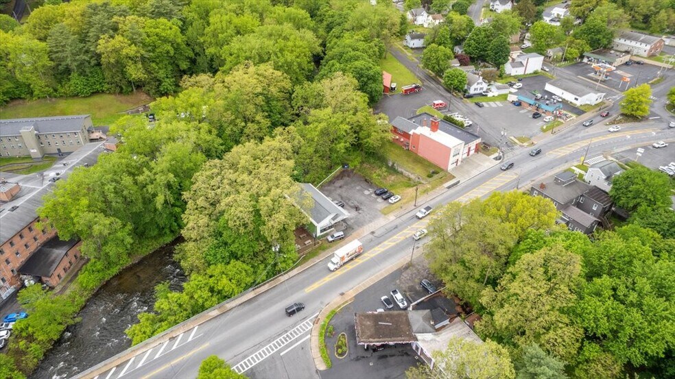 More Photos Of 303 Milton Ave, Ballston Spa General Retail For Sale