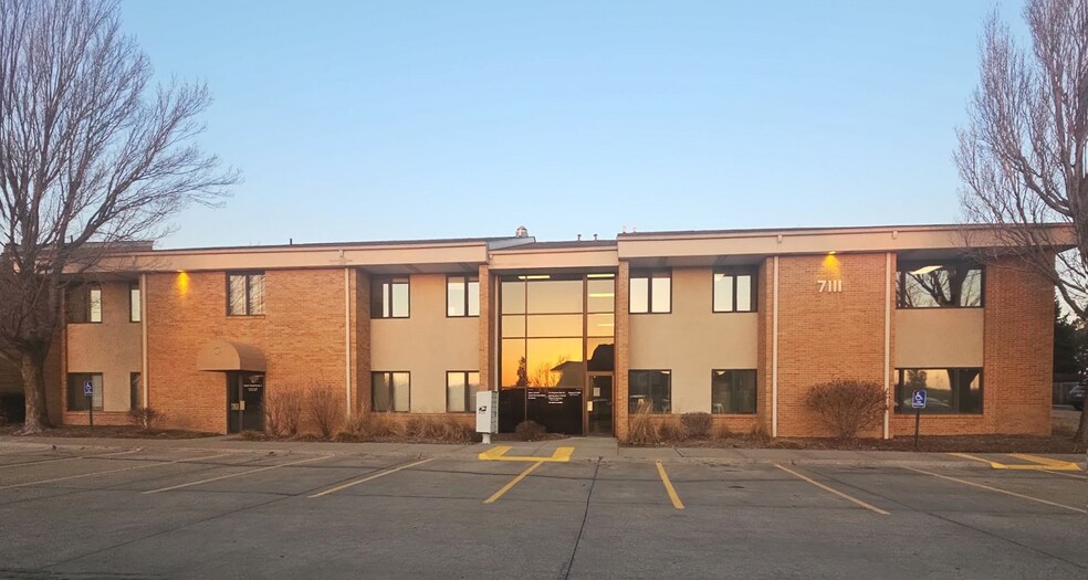 More Photos Of 7111 A St, Lincoln Office For Lease